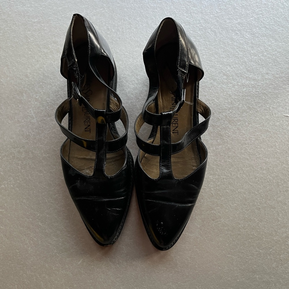 Yves Saint Laurent Pointed Mary Jane Flats